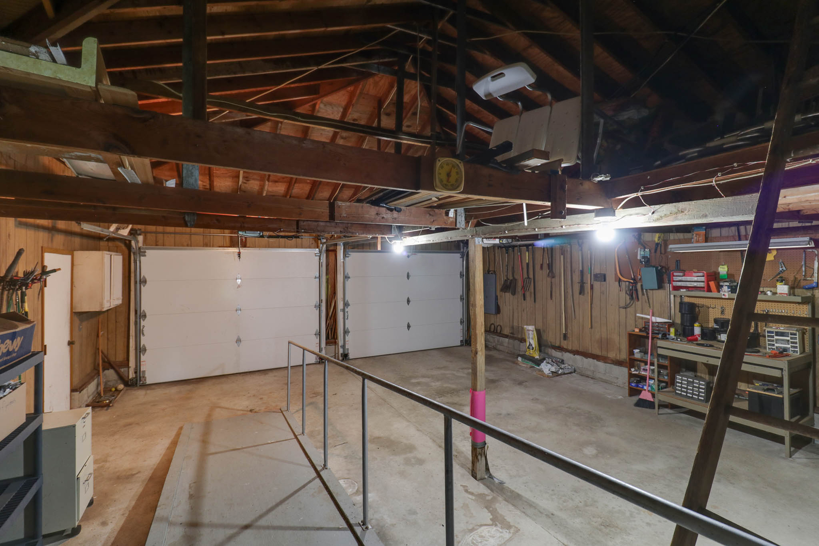 1109 W 4th Street Property Photo 48