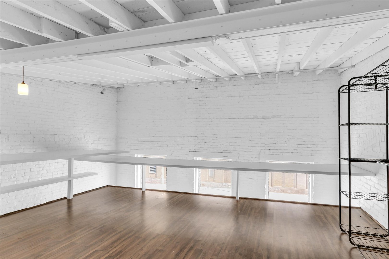 9 E University Avenue Property Photo 45