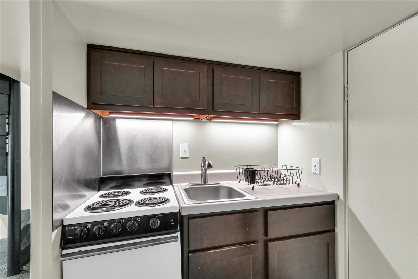9 E University Avenue Property Photo 52