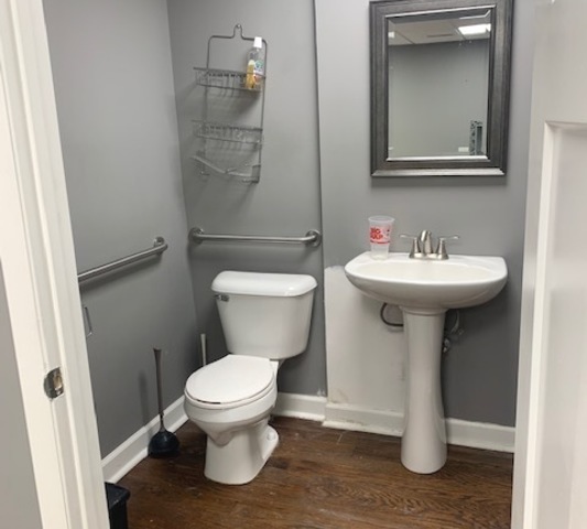 1616 Ogden Avenue Property Photo 11