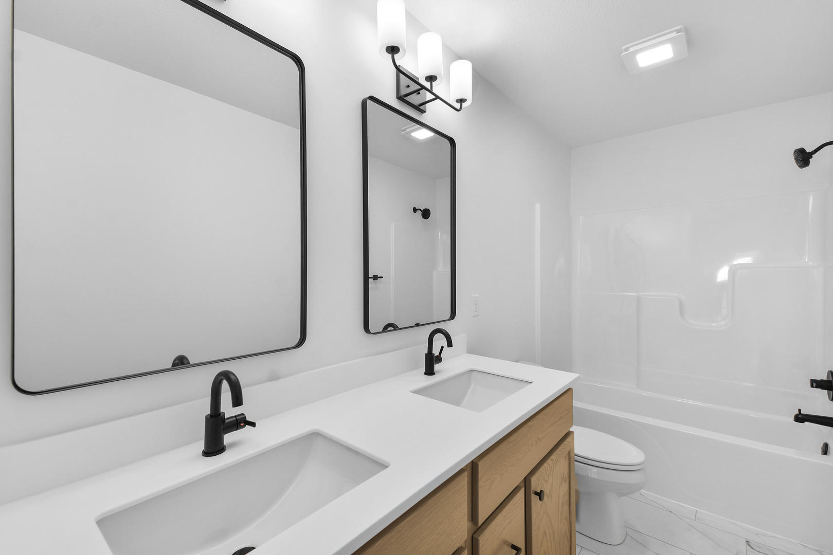 1416 Tinley Lane Property Photo 12