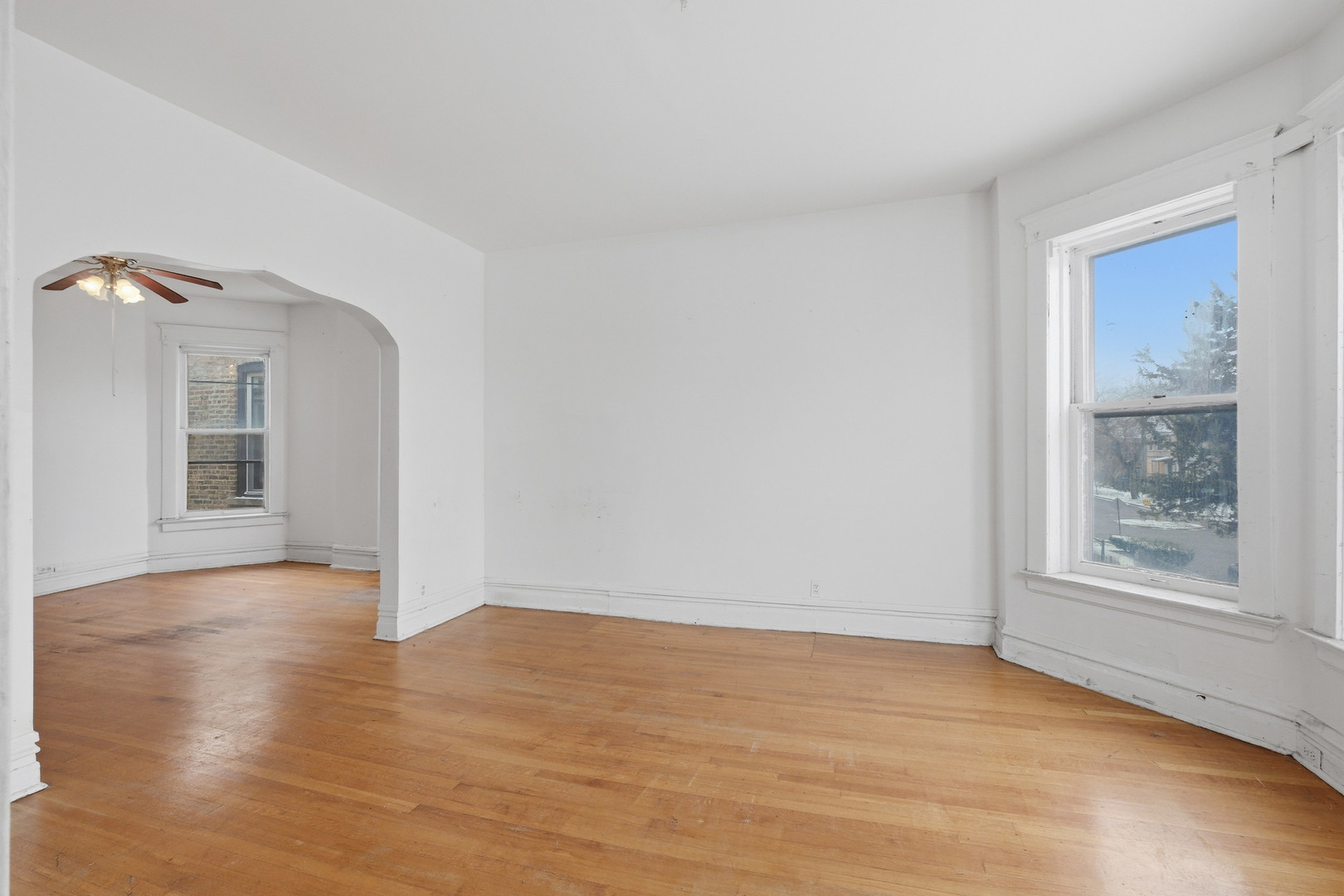4912 W Fulton Street Property Photo 8