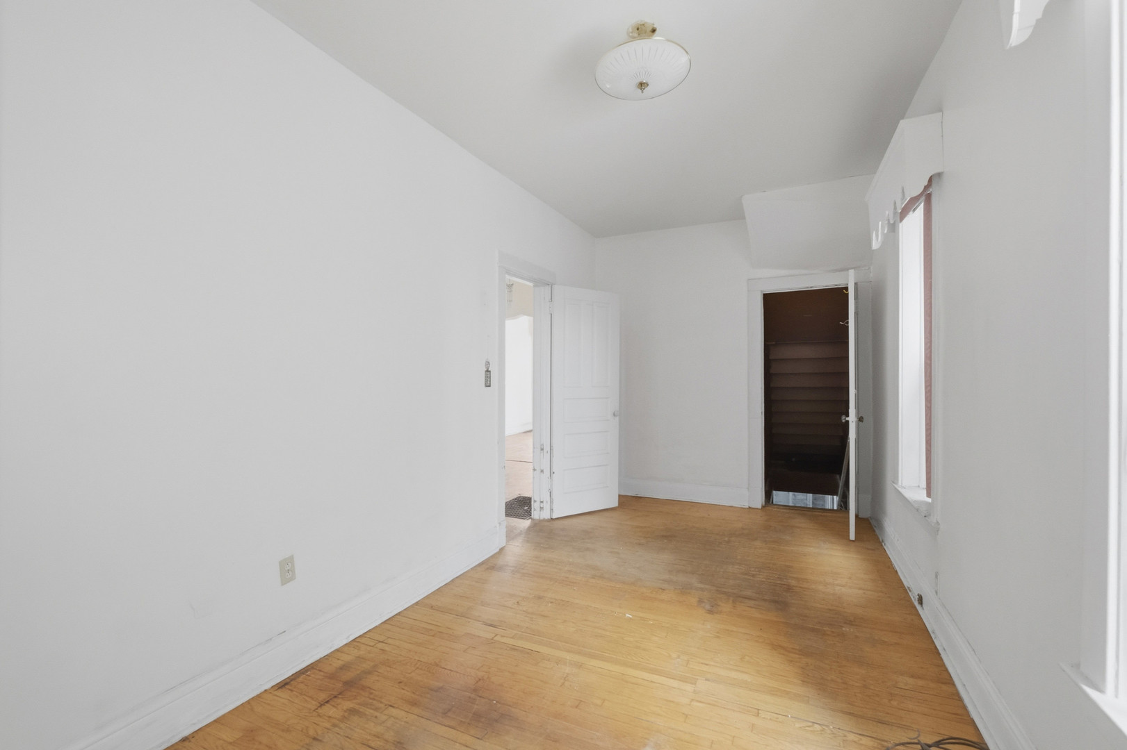 4912 W Fulton Street Property Photo 17