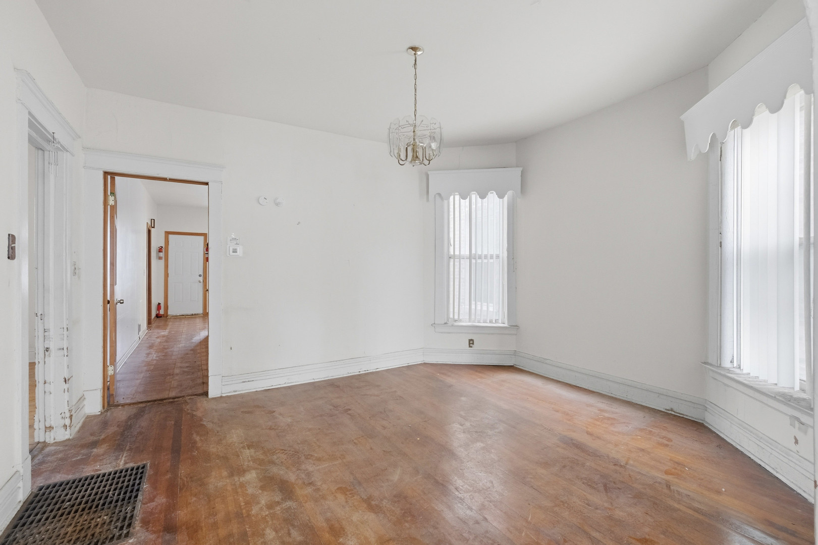 4912 W Fulton Street Property Photo 25