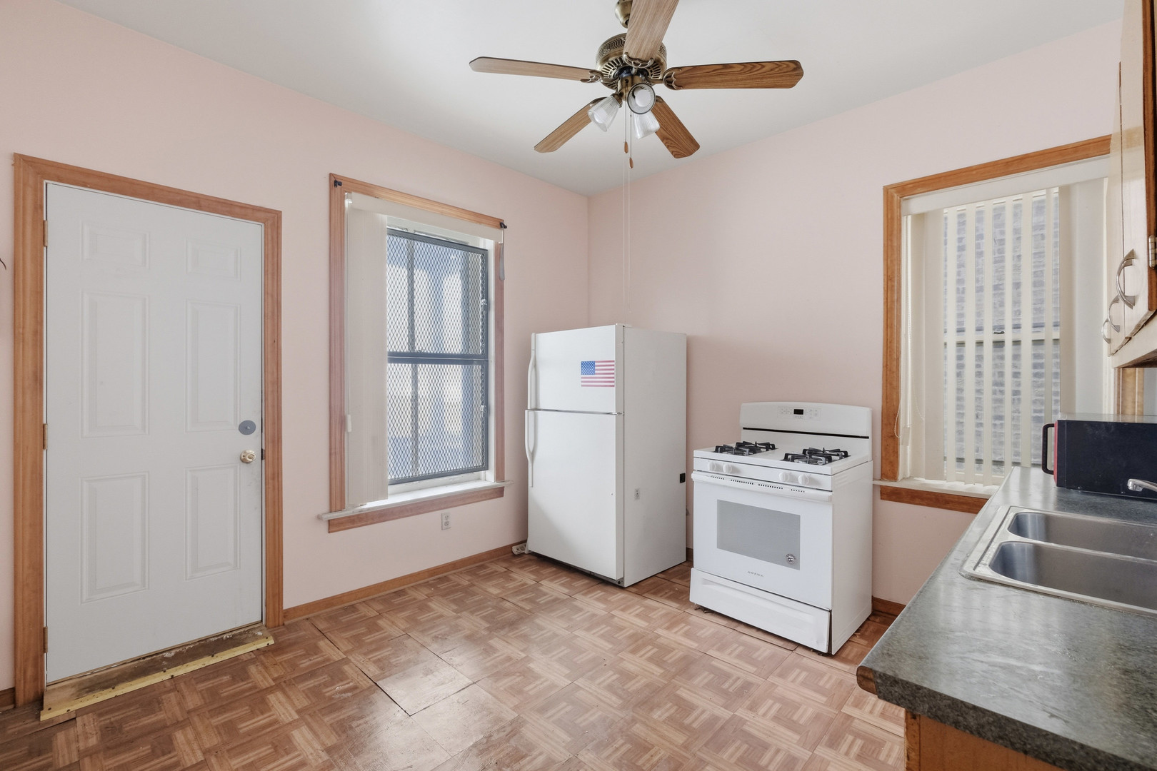 4912 W Fulton Street Property Photo 27
