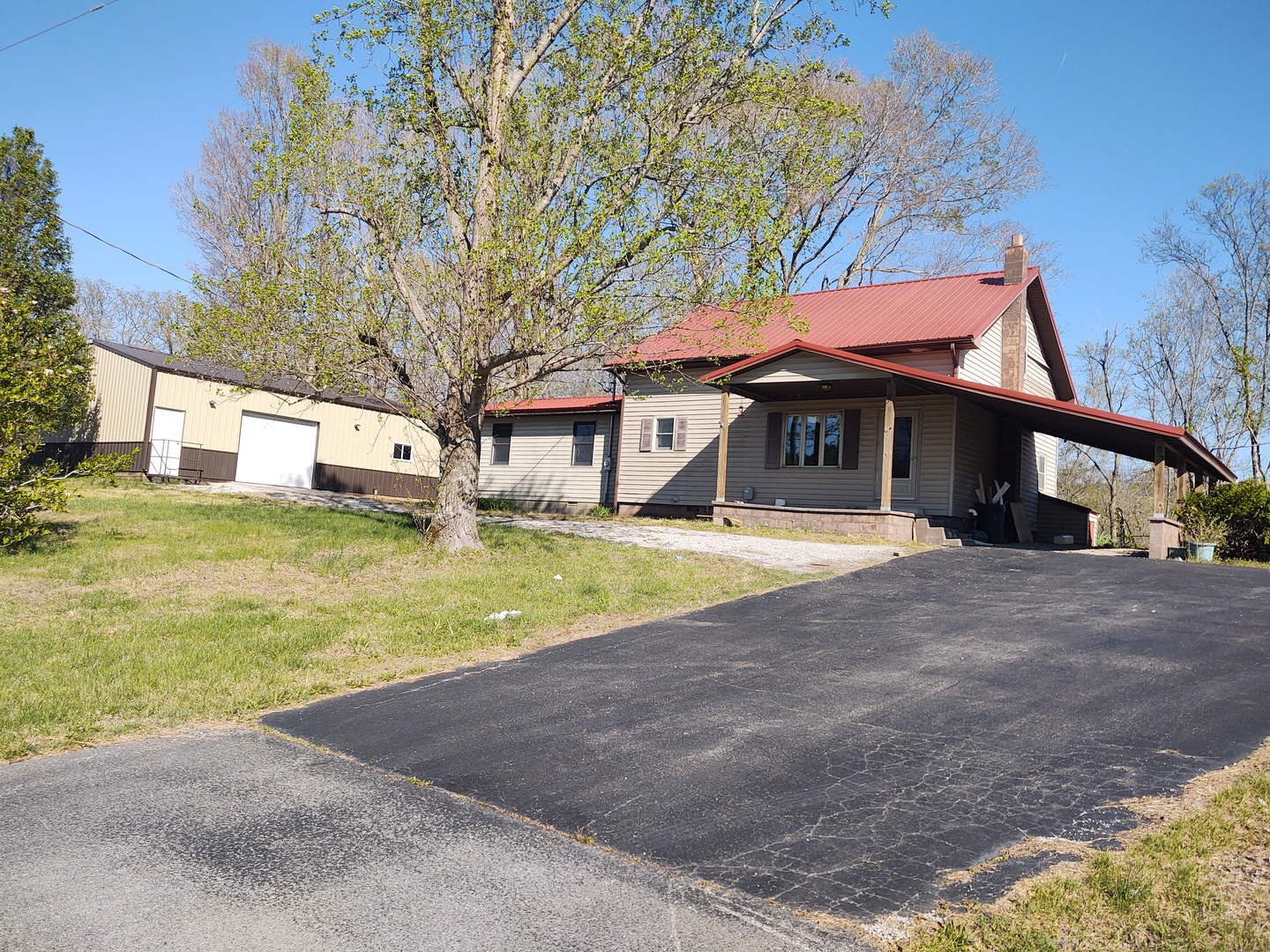 2000 State Route 147 Property Photo 1