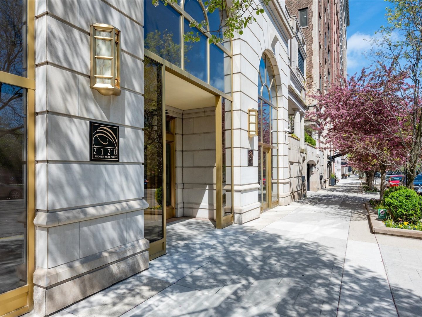 2120 N Lincoln Park West 15 Property Photo 1