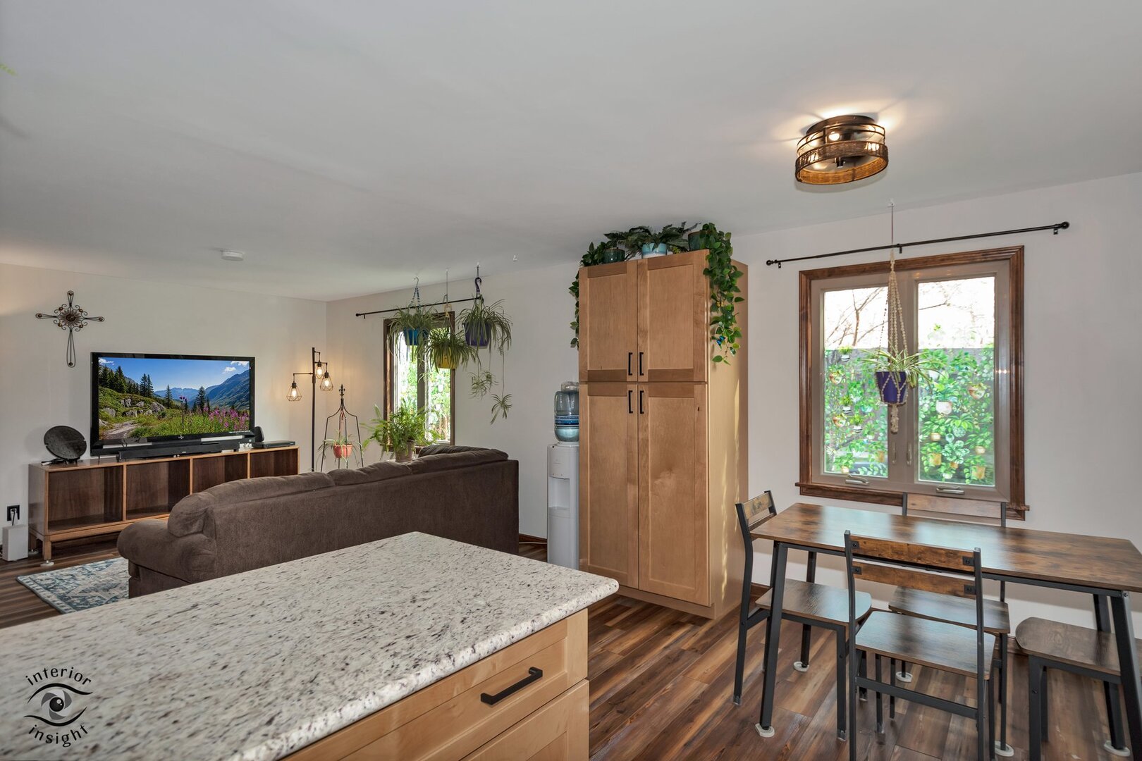 856 Quail Drive Property Photo 7