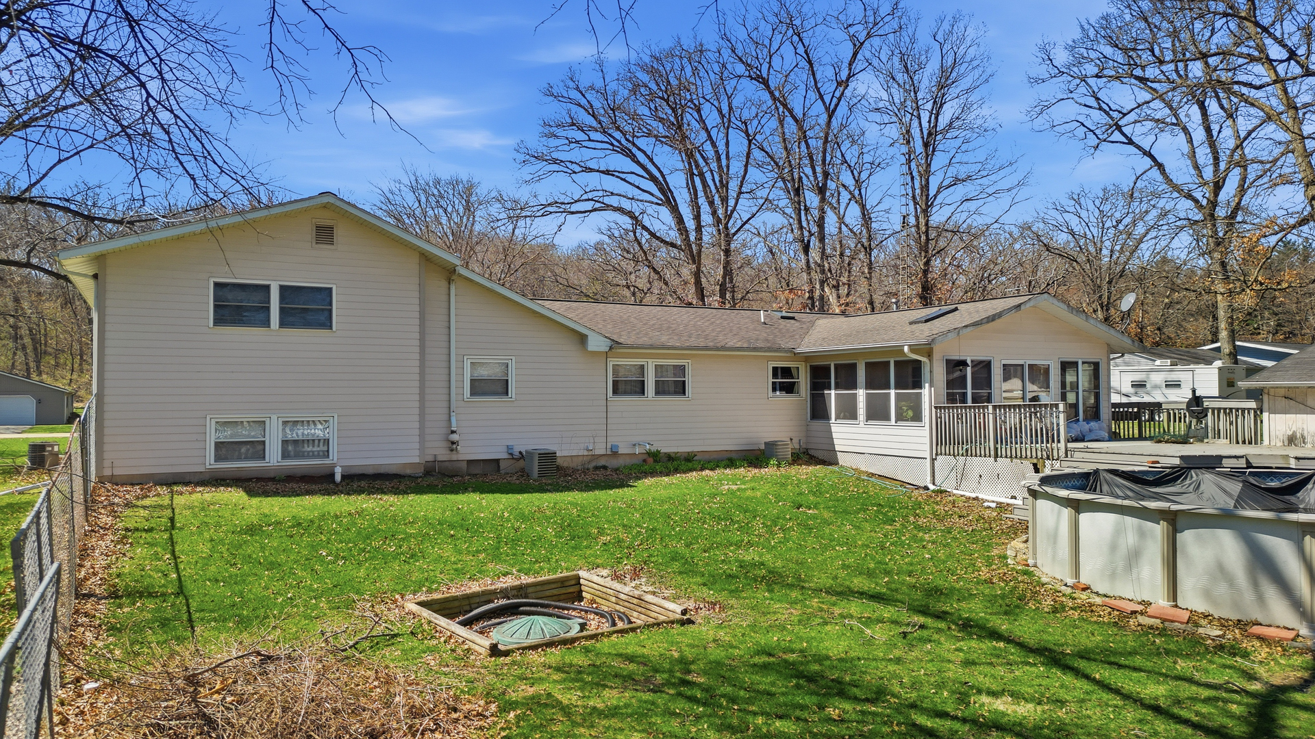 2086 Grand Detour Road Property Photo 5