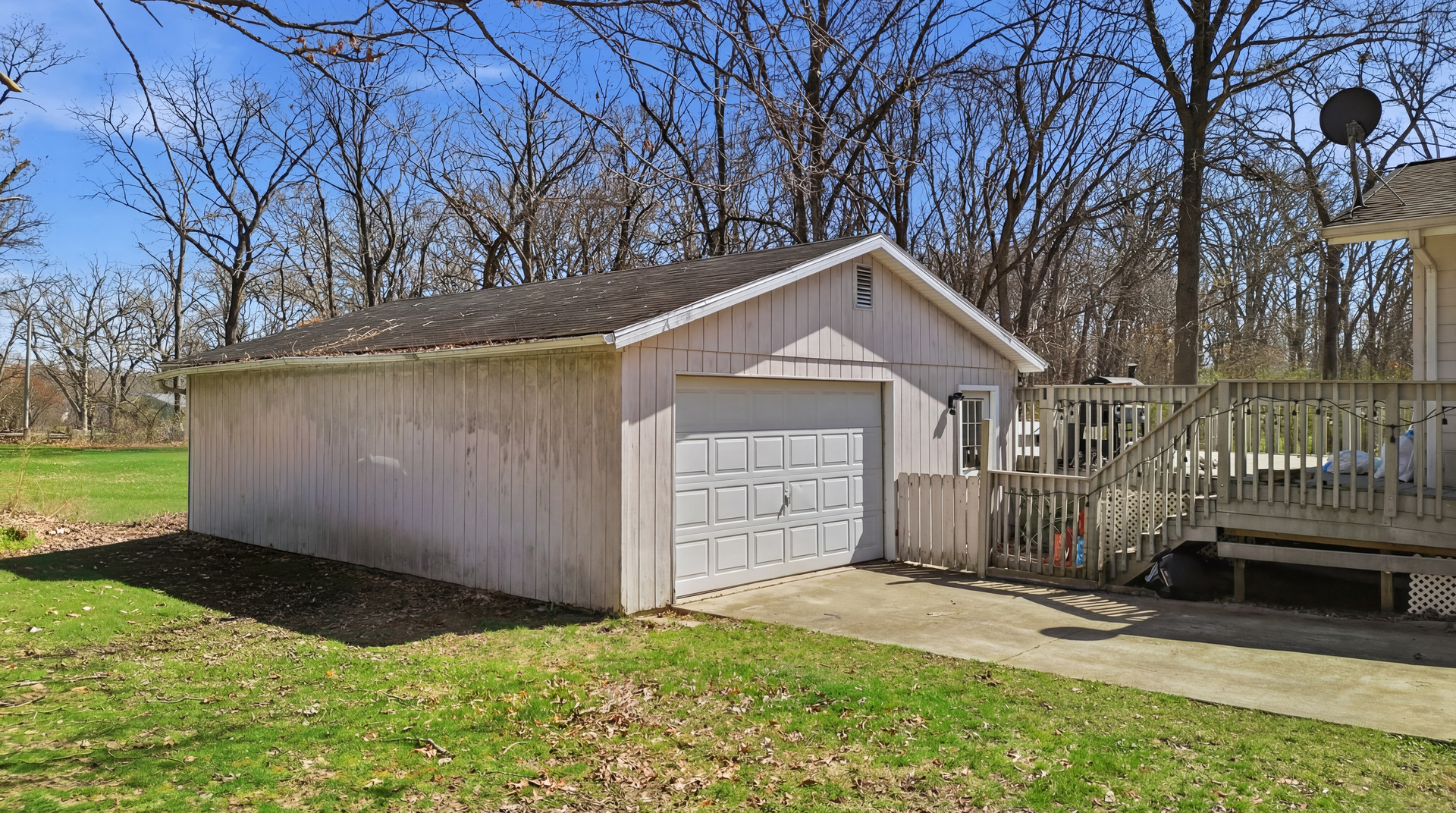2086 Grand Detour Road Property Photo 6