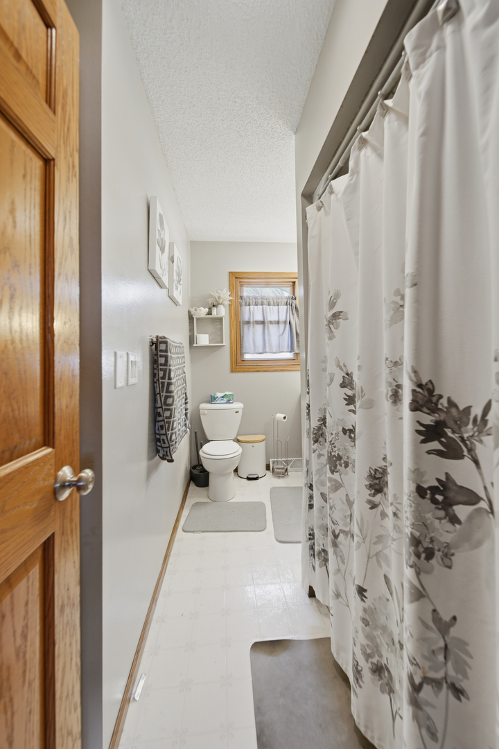 2086 Grand Detour Road Property Photo 17
