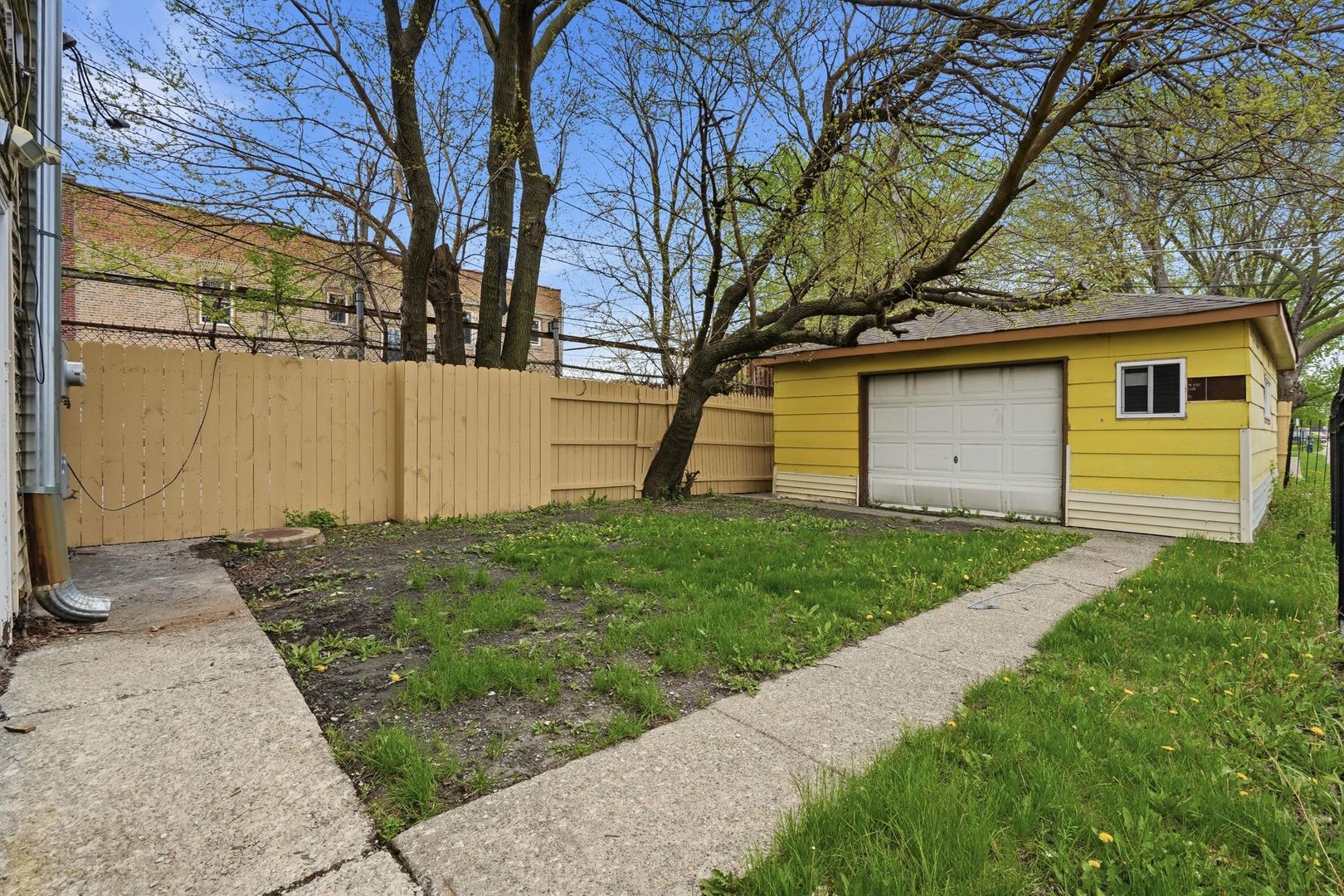 7359 S Western Avenue Property Photo 25