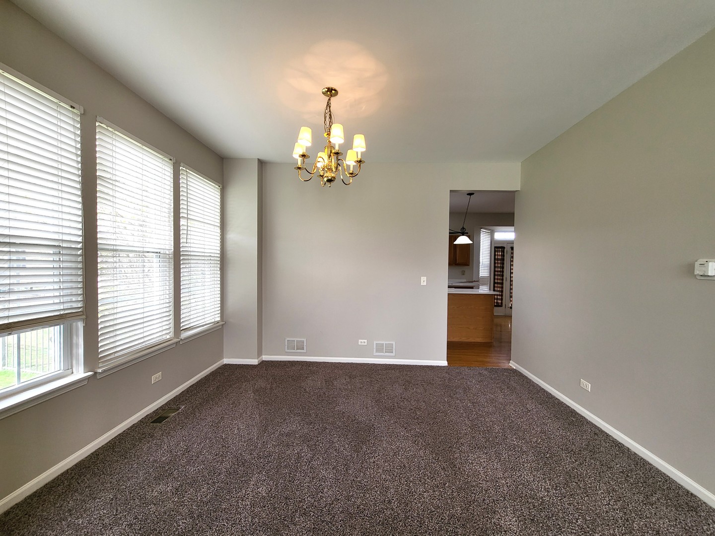 18392 Springwood Drive Property Photo 4