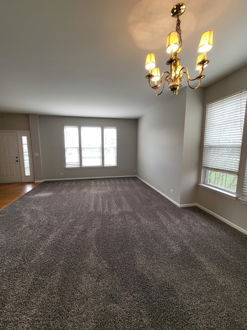 18392 Springwood Drive Property Photo 5