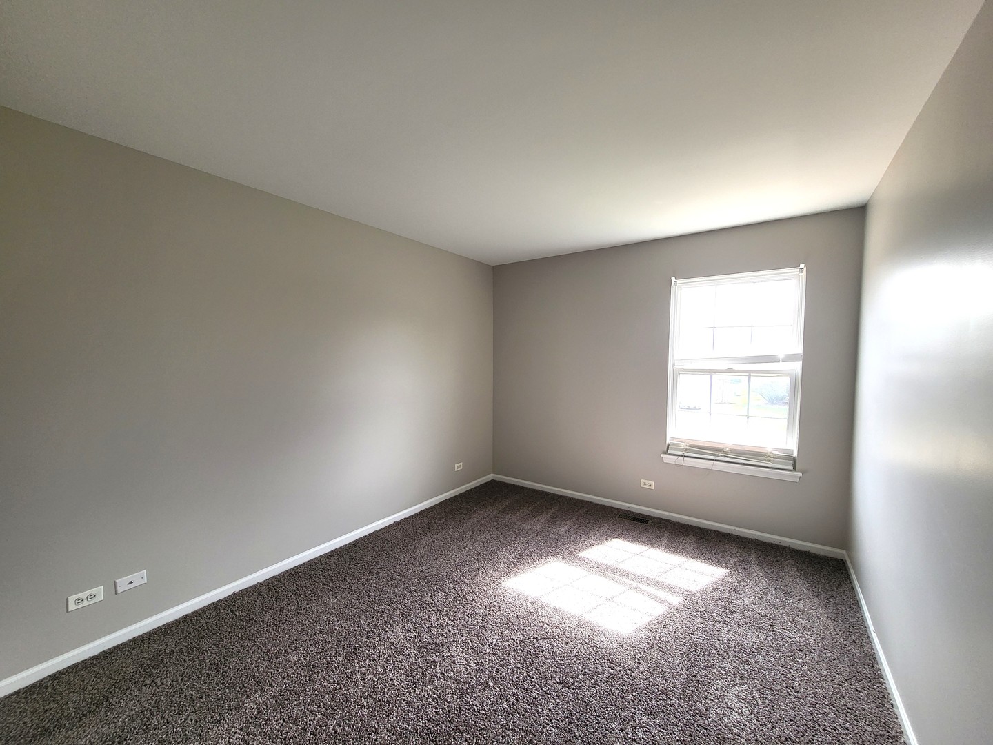 18392 Springwood Drive Property Photo 17