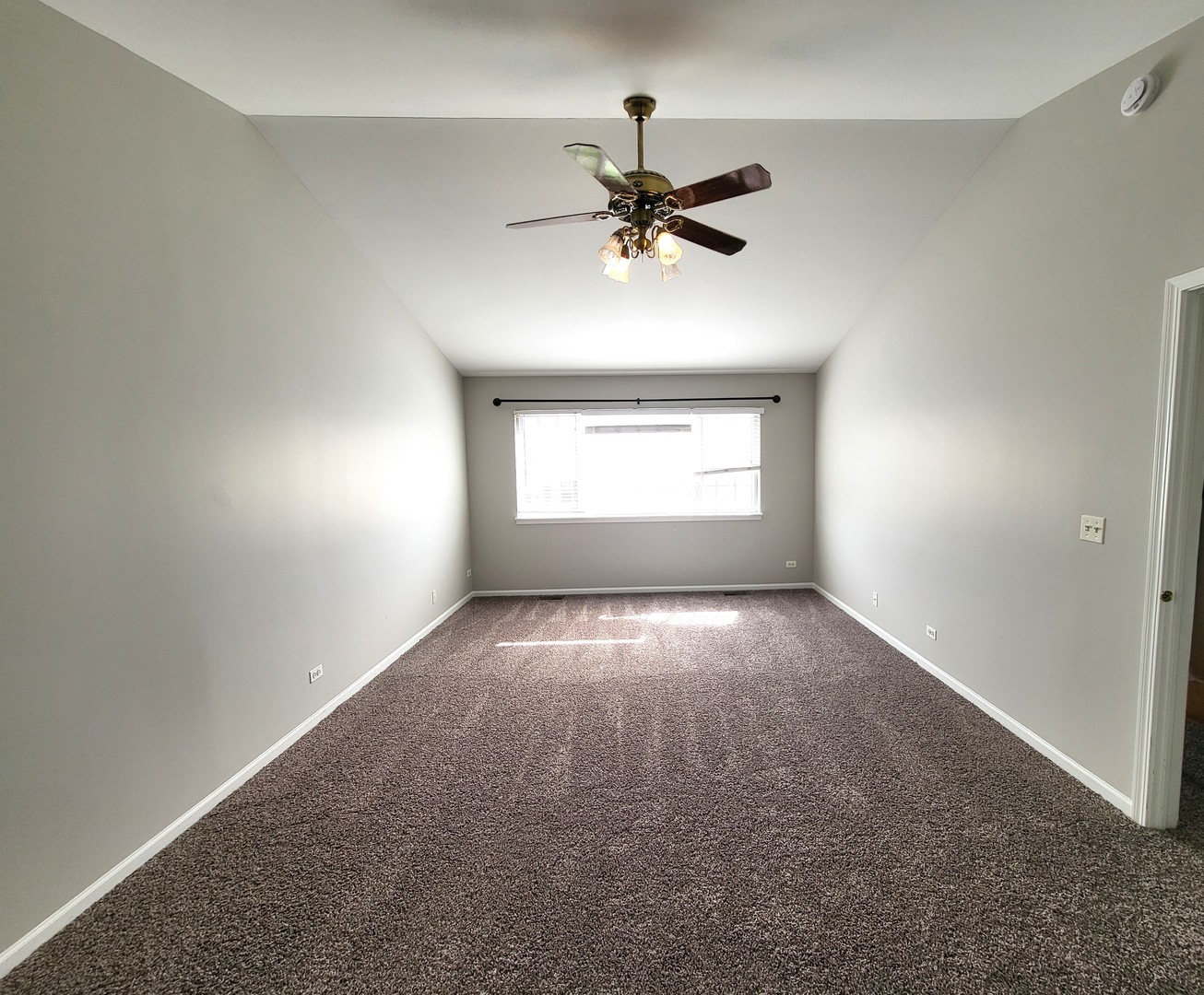 18392 Springwood Drive Property Photo 18