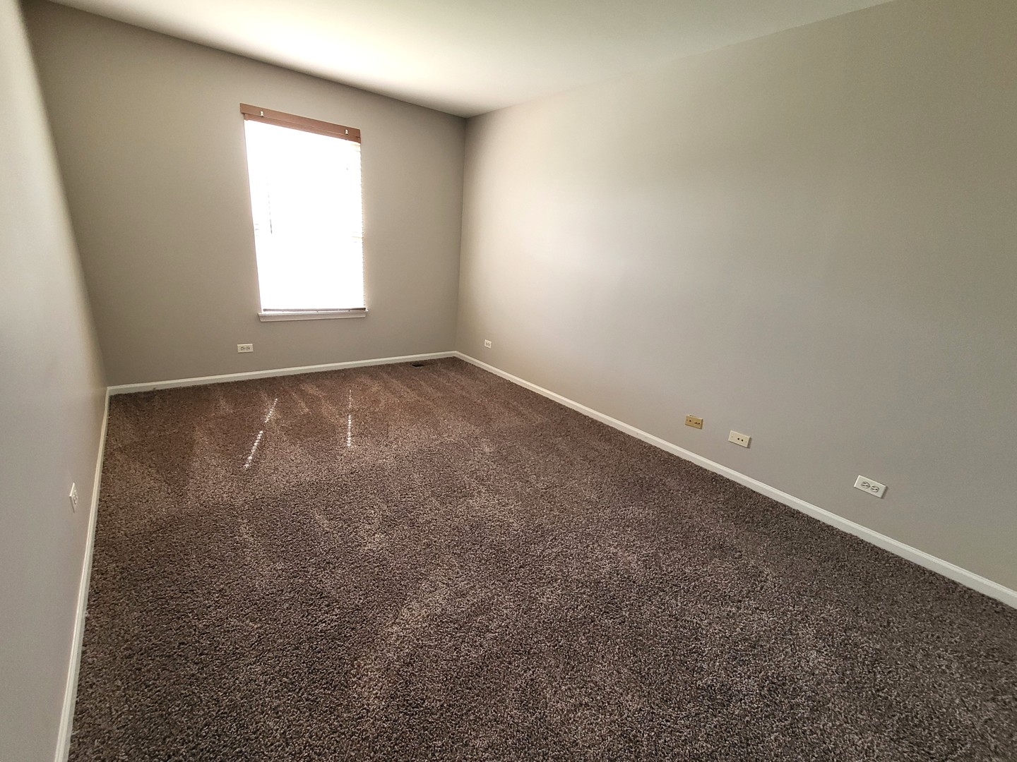 18392 Springwood Drive Property Photo 20