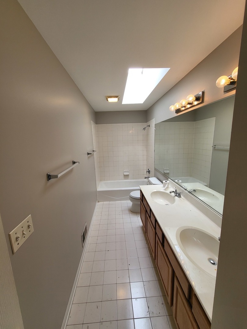18392 Springwood Drive Property Photo 27