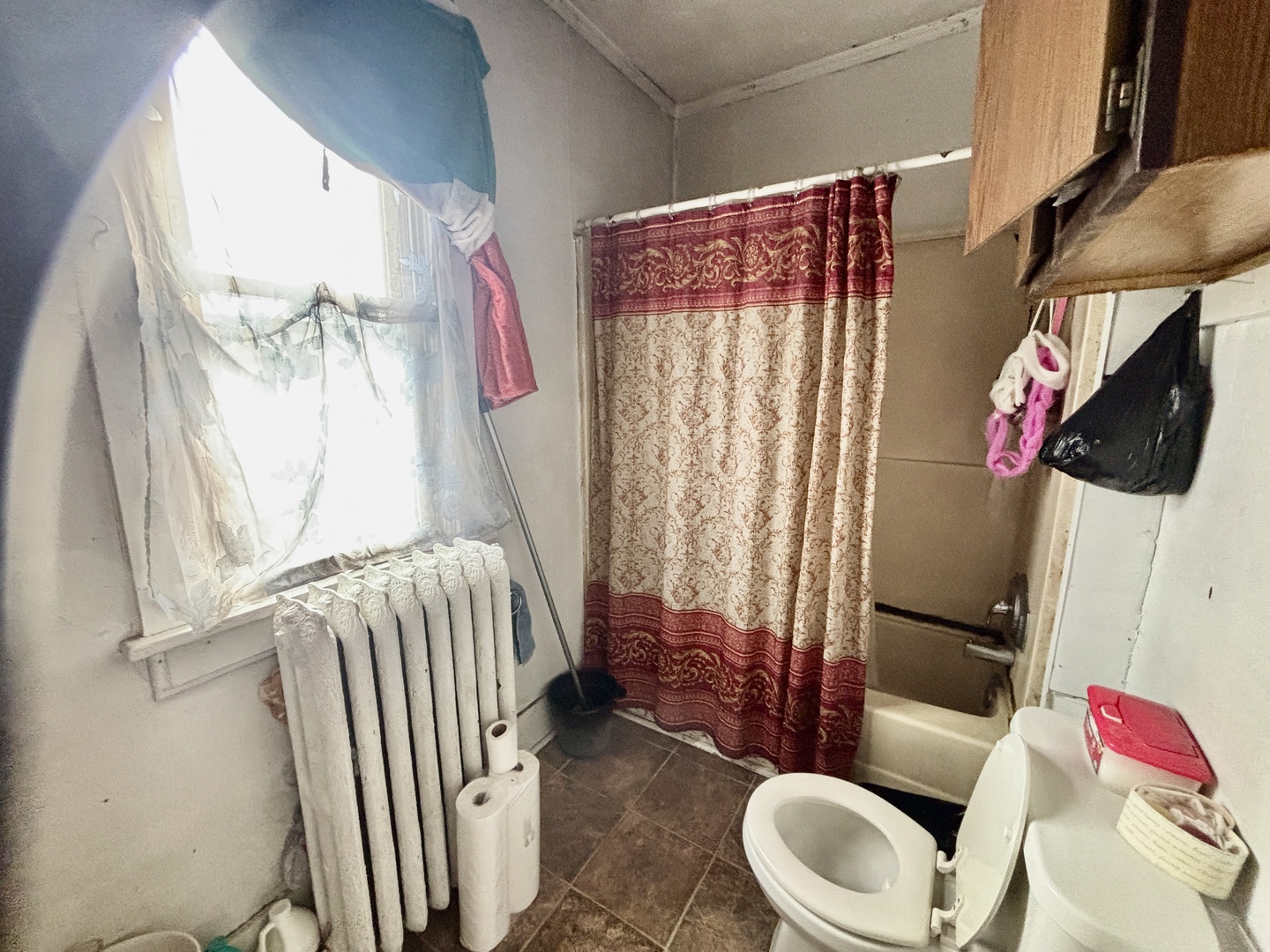 1016 S Main Street Property Photo 23