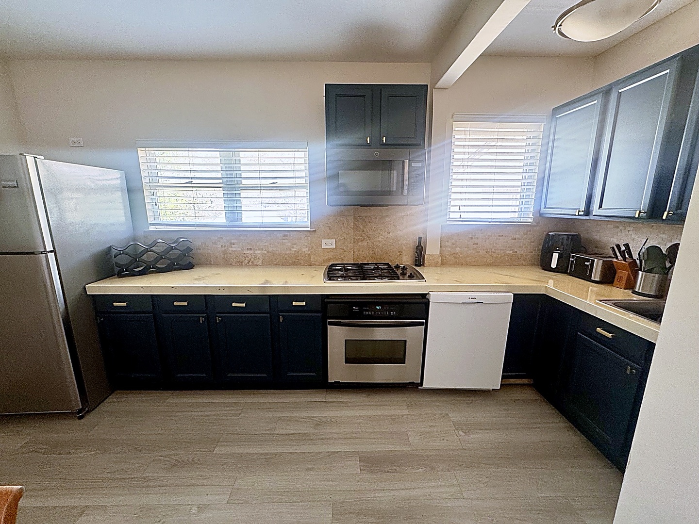 209 S Commonwealth Avenue Property Photo 3