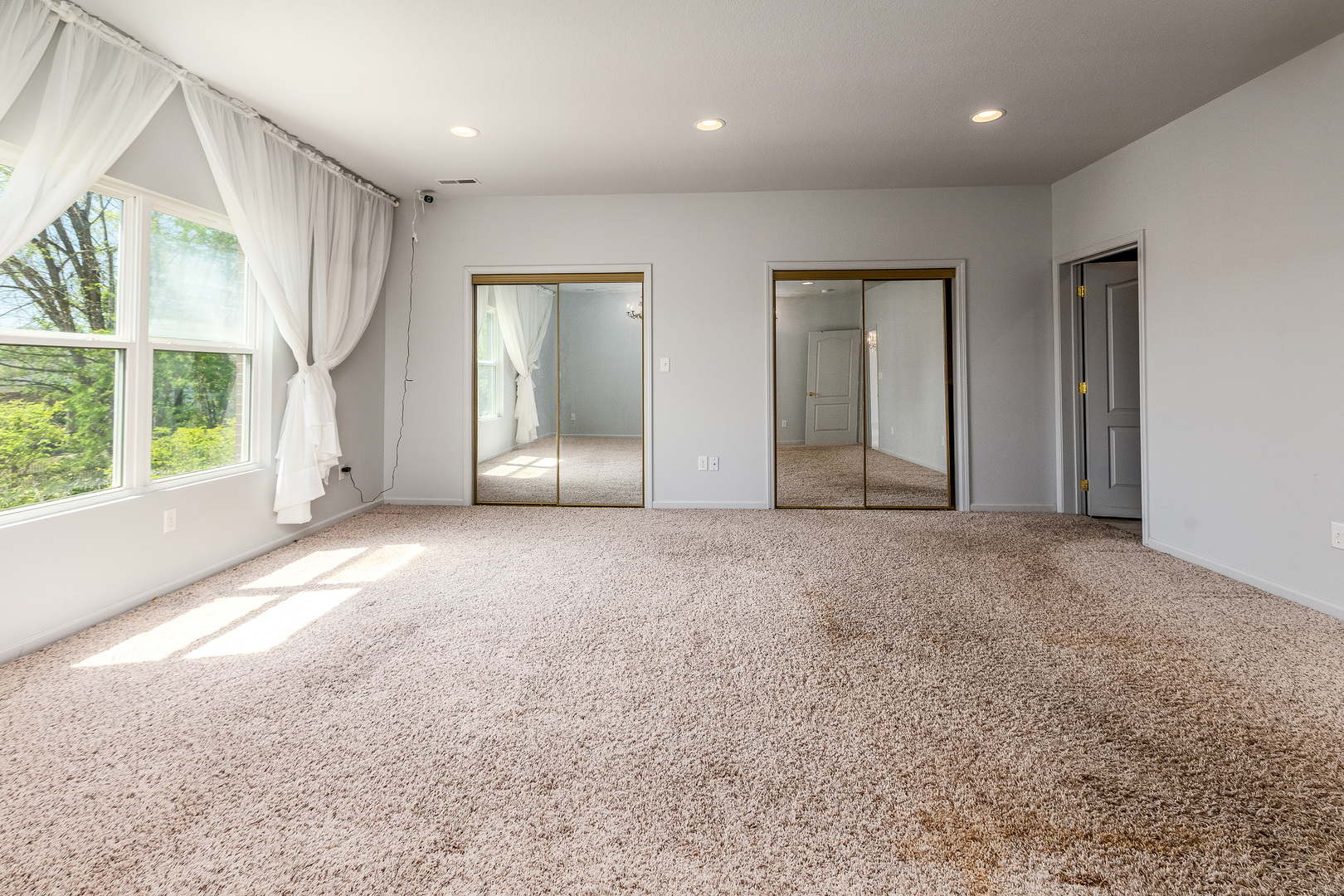 10 Peachtree Place Property Photo 25