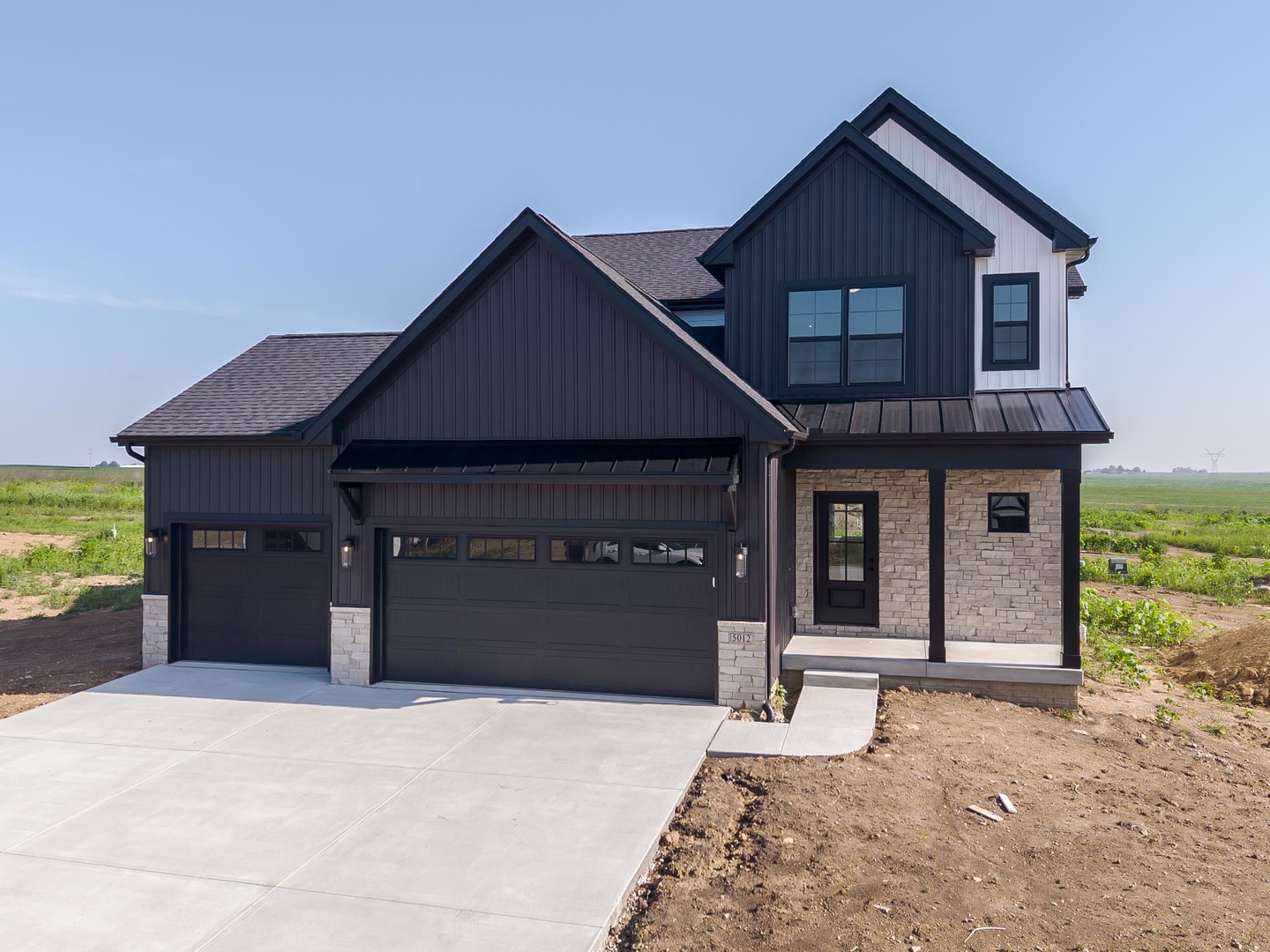 5012 Castlebar Drive Property Photo 1