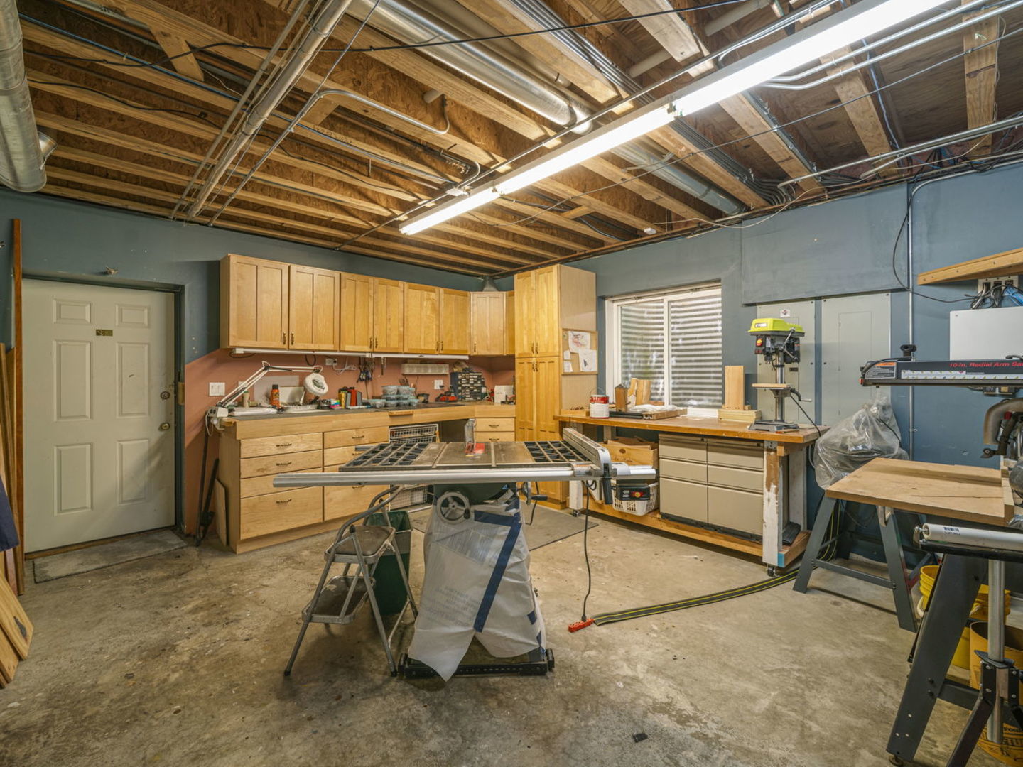 24092 W Old Oak Drive Property Photo 29