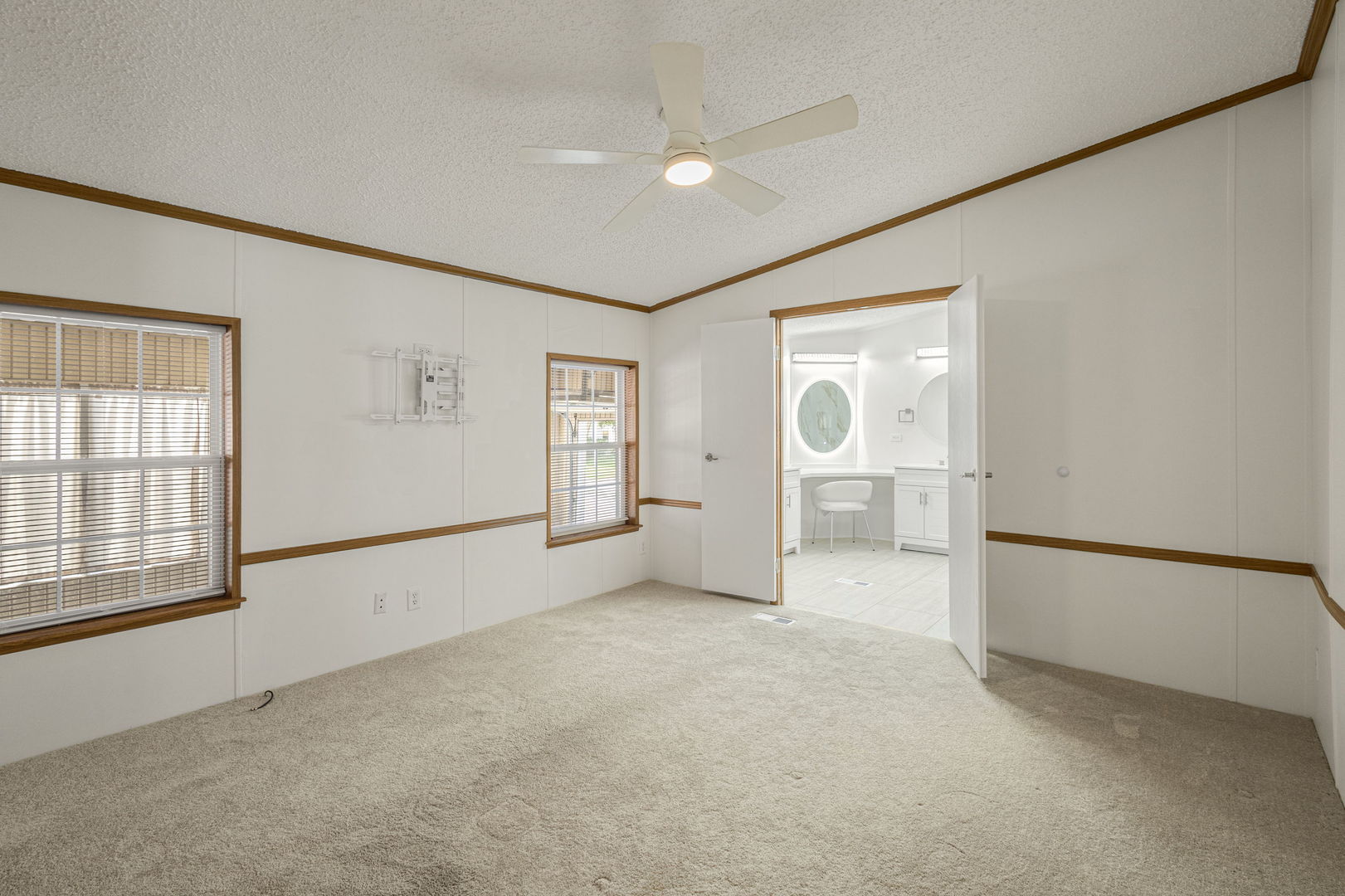 25819 Pinehurst Drive 139 Property Photo 13