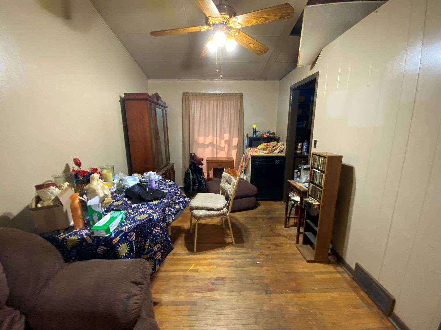 3008 N Rockton Avenue Property Photo 4