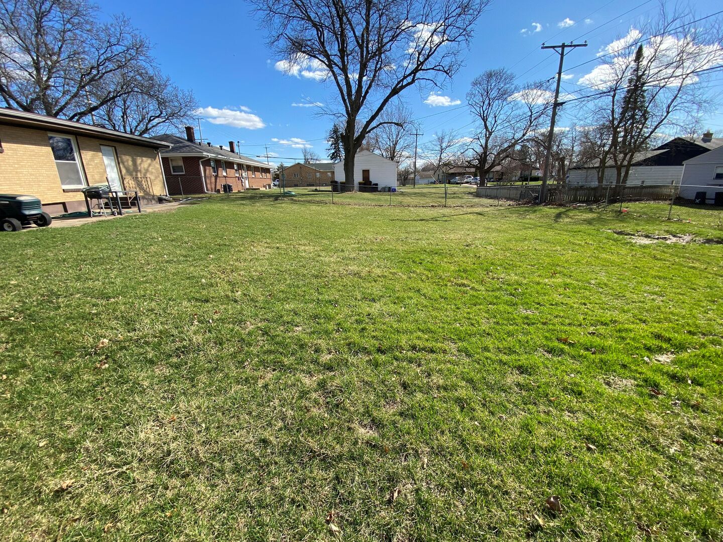 3008 N Rockton Avenue Property Photo 15
