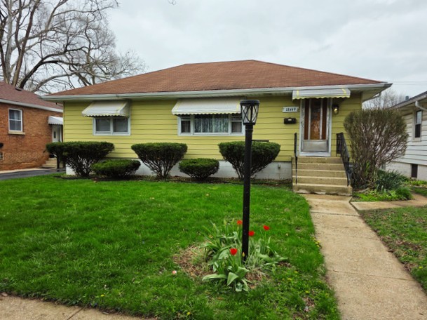 18449 Ridgewood Avenue Property Photo 1