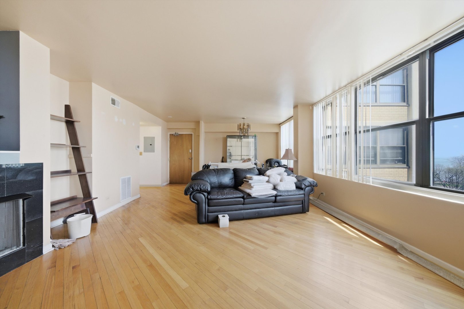6701 S Crandon Avenue 8c Property Photo 12