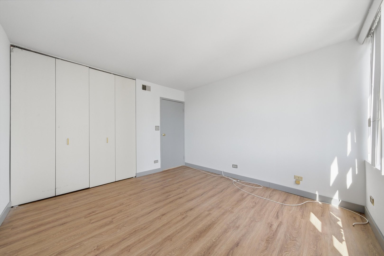 6701 S Crandon Avenue 8c Property Photo 25