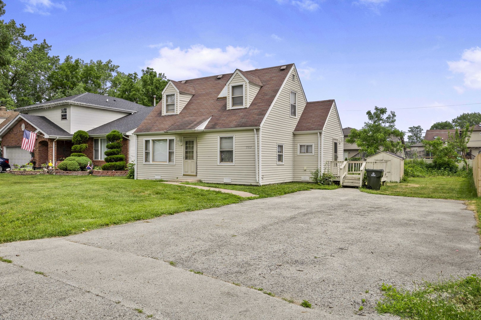 15613 S Homan Avenue Property Photo 1