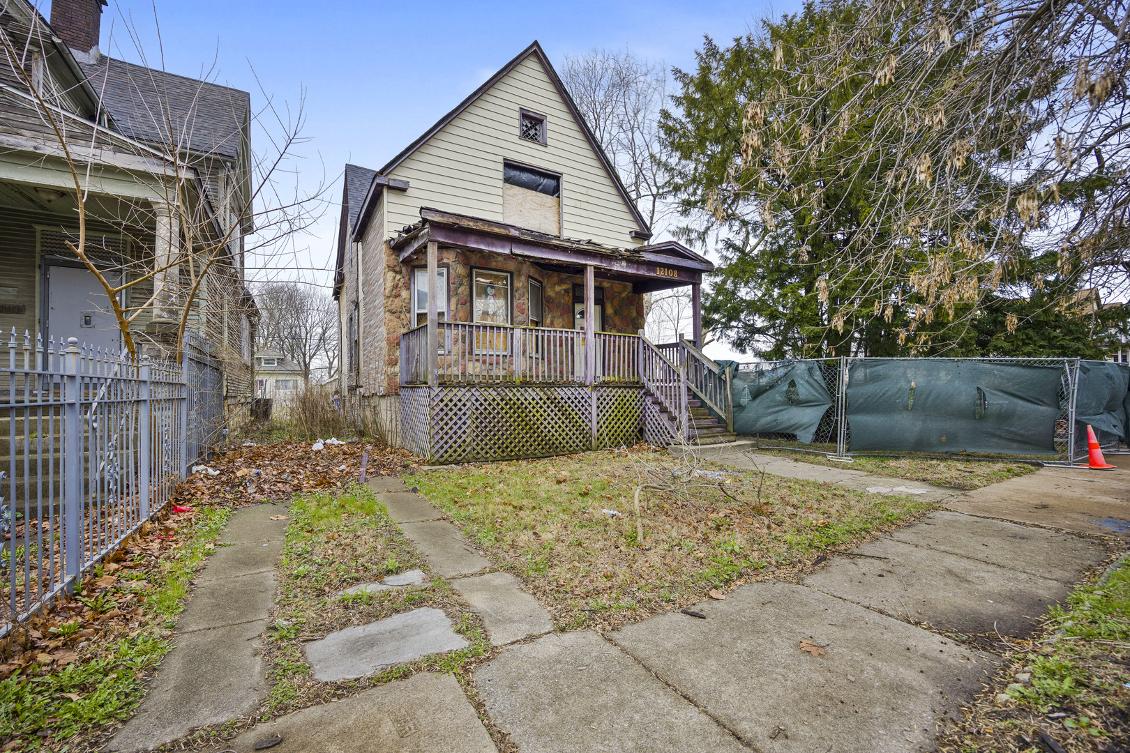 12108 S Parnell Avenue Property Photo 1