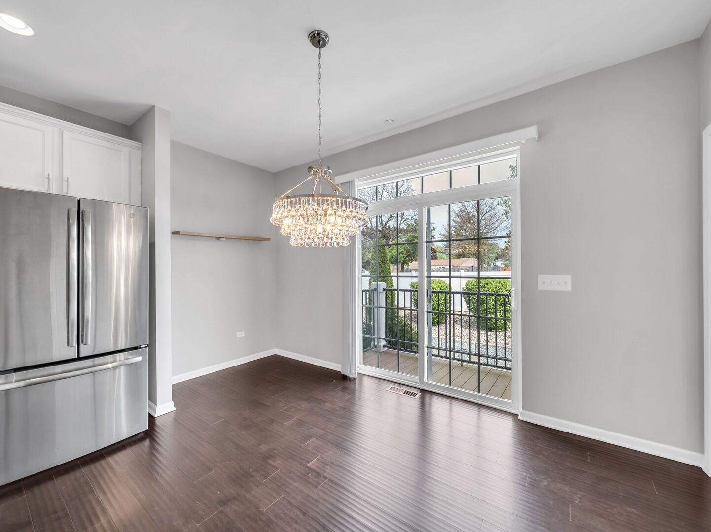 2534 Huntleigh Lane Property Photo 10