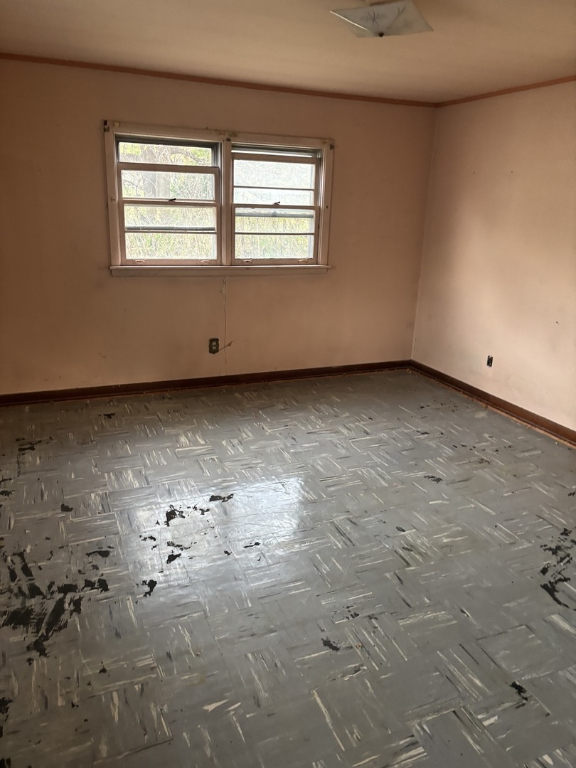 1010 Helen Avenue Property Photo 4