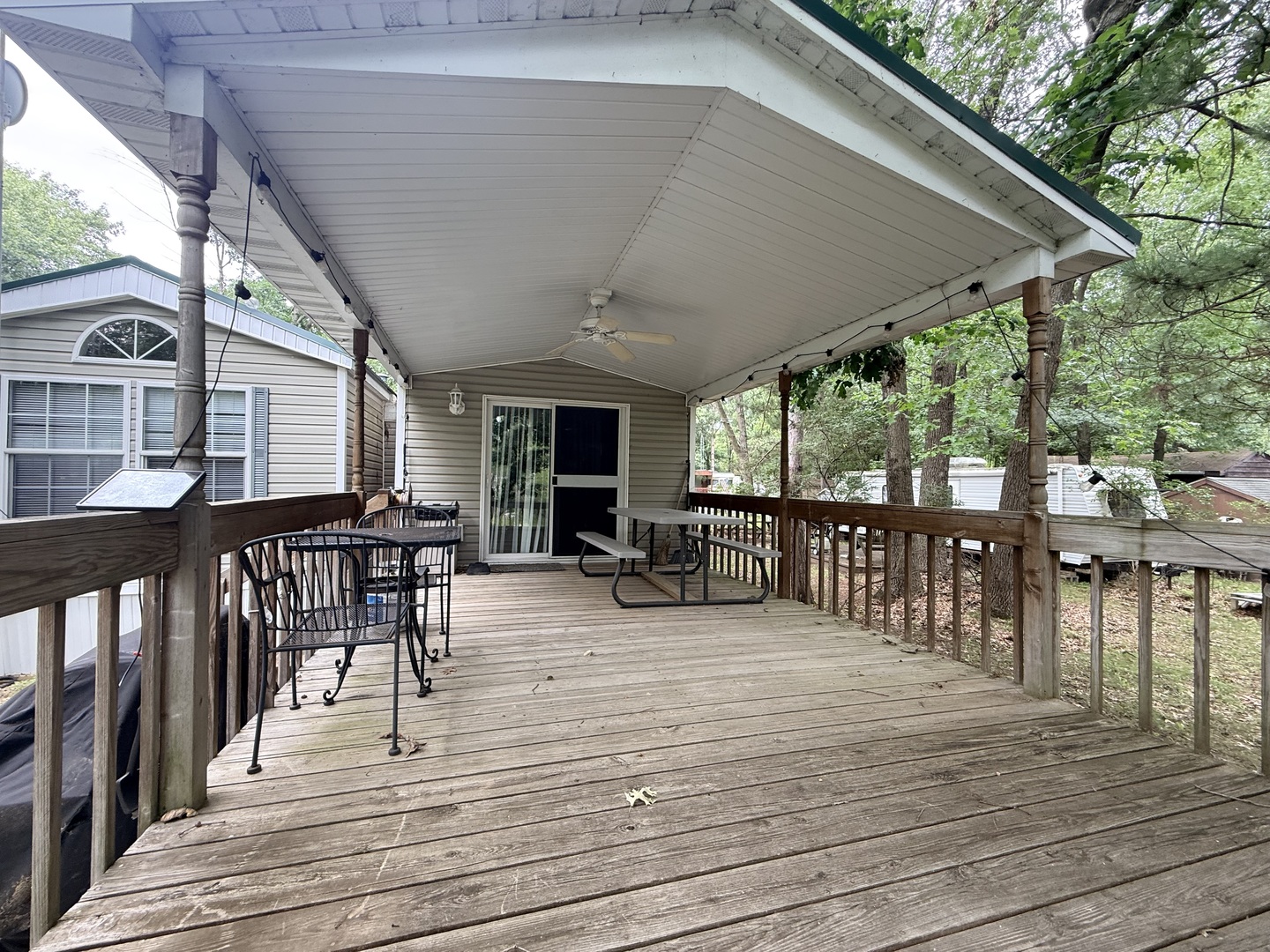 3-93 Woodhaven Lakes Property Photo 30