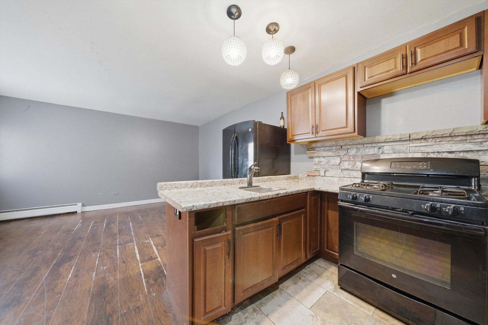 7854 S South Shore Drive 306 Property Photo 5