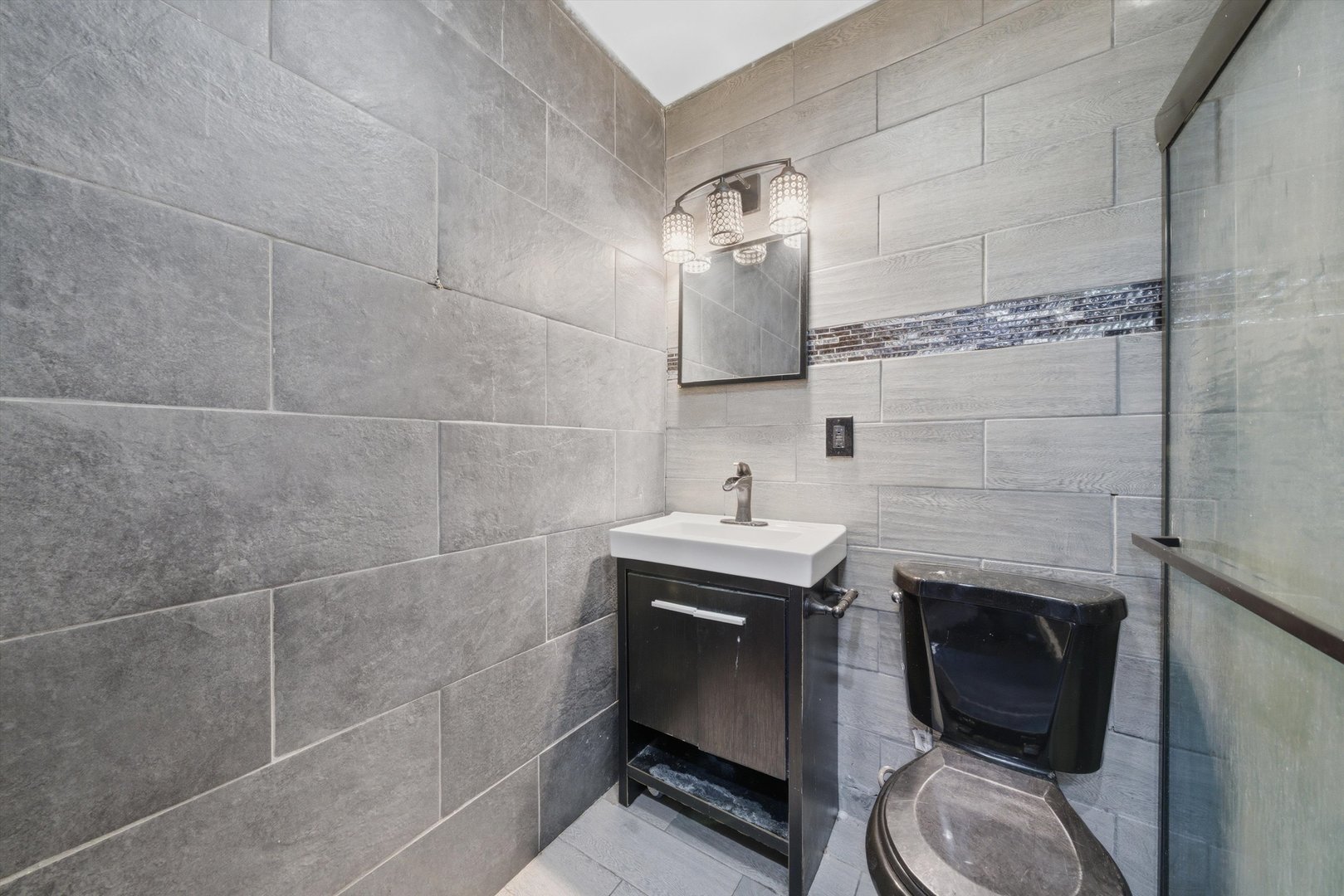 7854 S South Shore Drive 306 Property Photo 10
