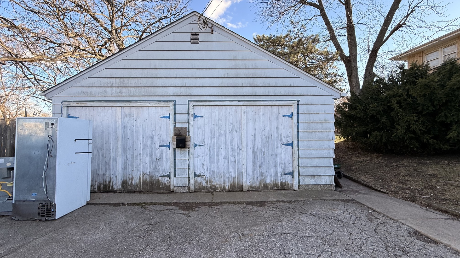 1811 Ogden Avenue Property Photo 7