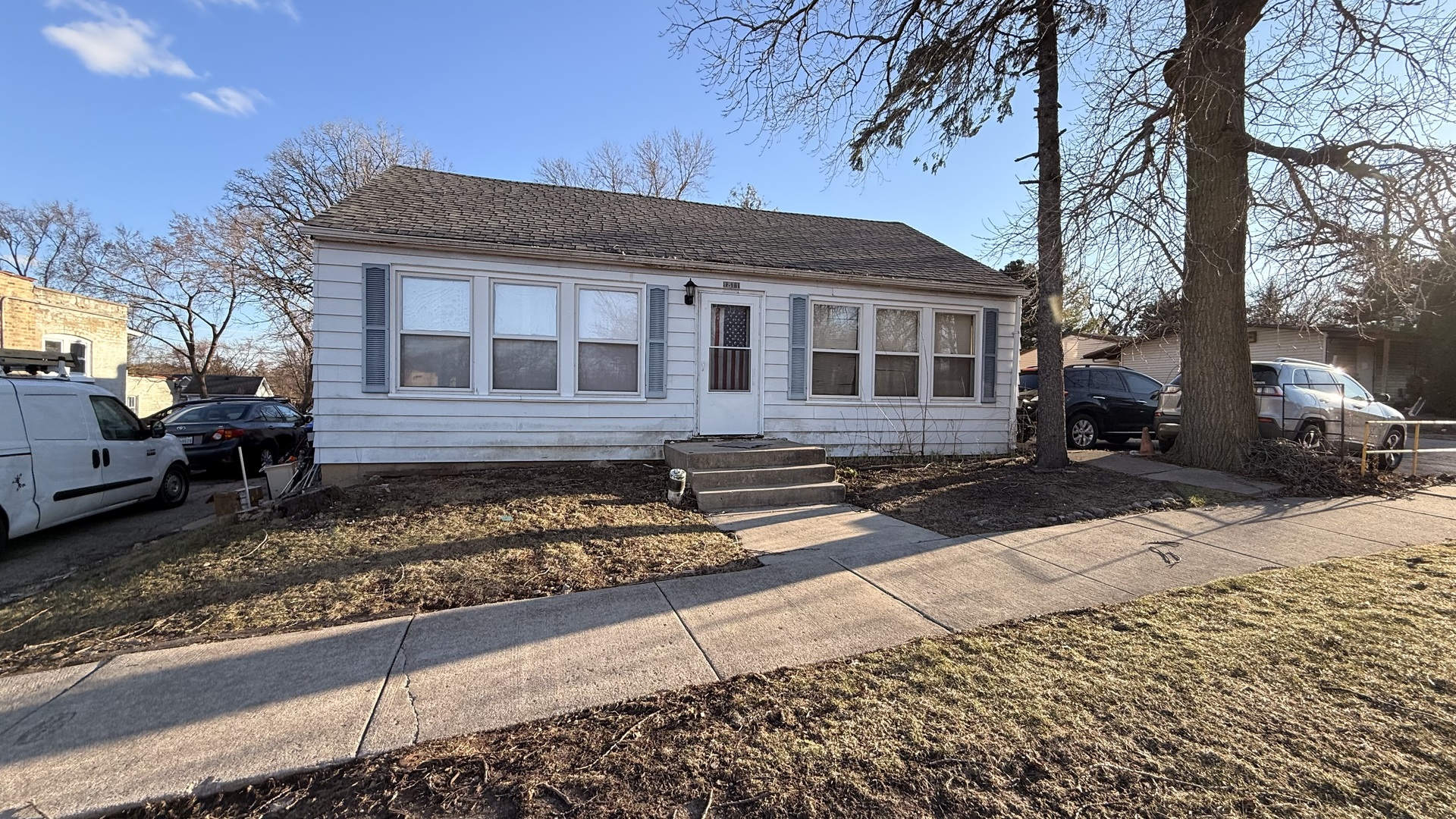 1811 Ogden Avenue Property Photo 9