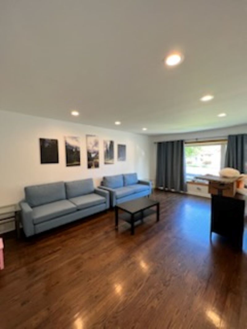 5146 N Kenneth Avenue Property Photo 3