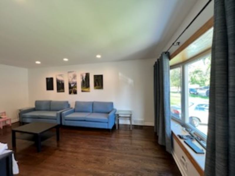 5146 N Kenneth Avenue Property Photo 4