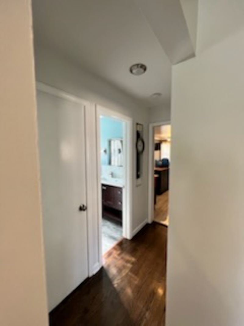 5146 N Kenneth Avenue Property Photo 6