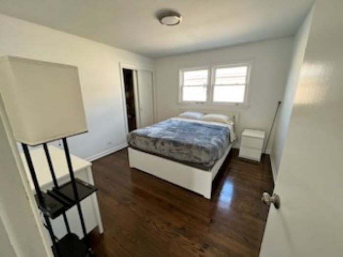 5146 N Kenneth Avenue Property Photo 10