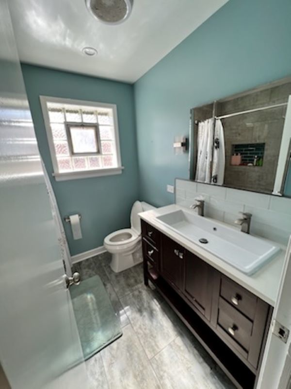 5146 N Kenneth Avenue Property Photo 12