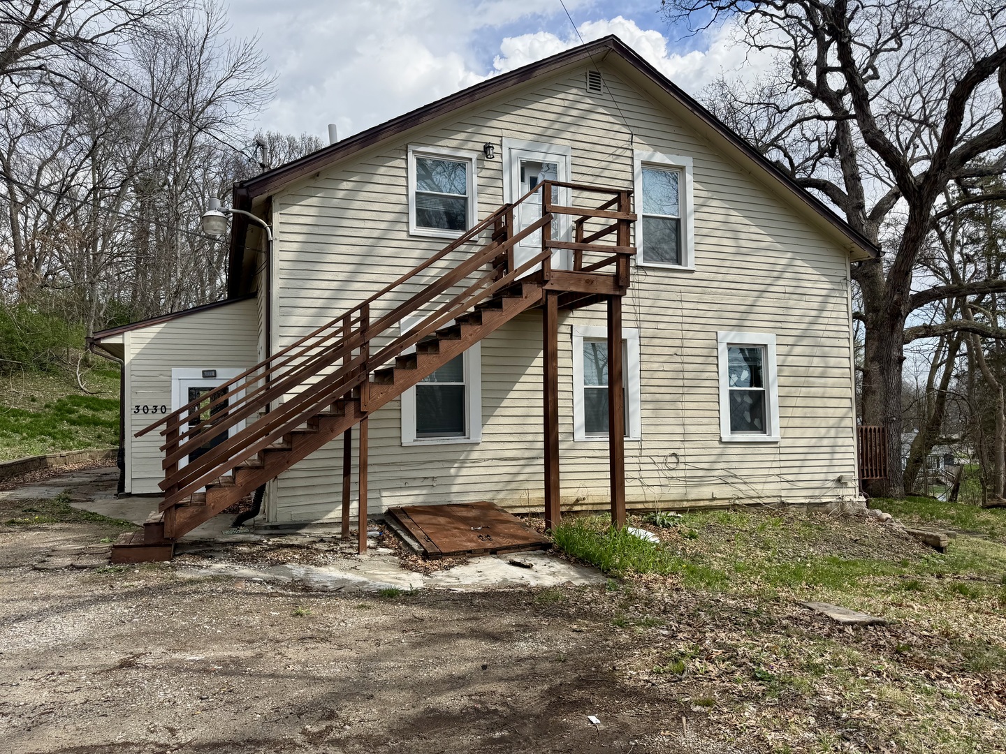 3032 1/2 INDIAN Road Property Photo 1