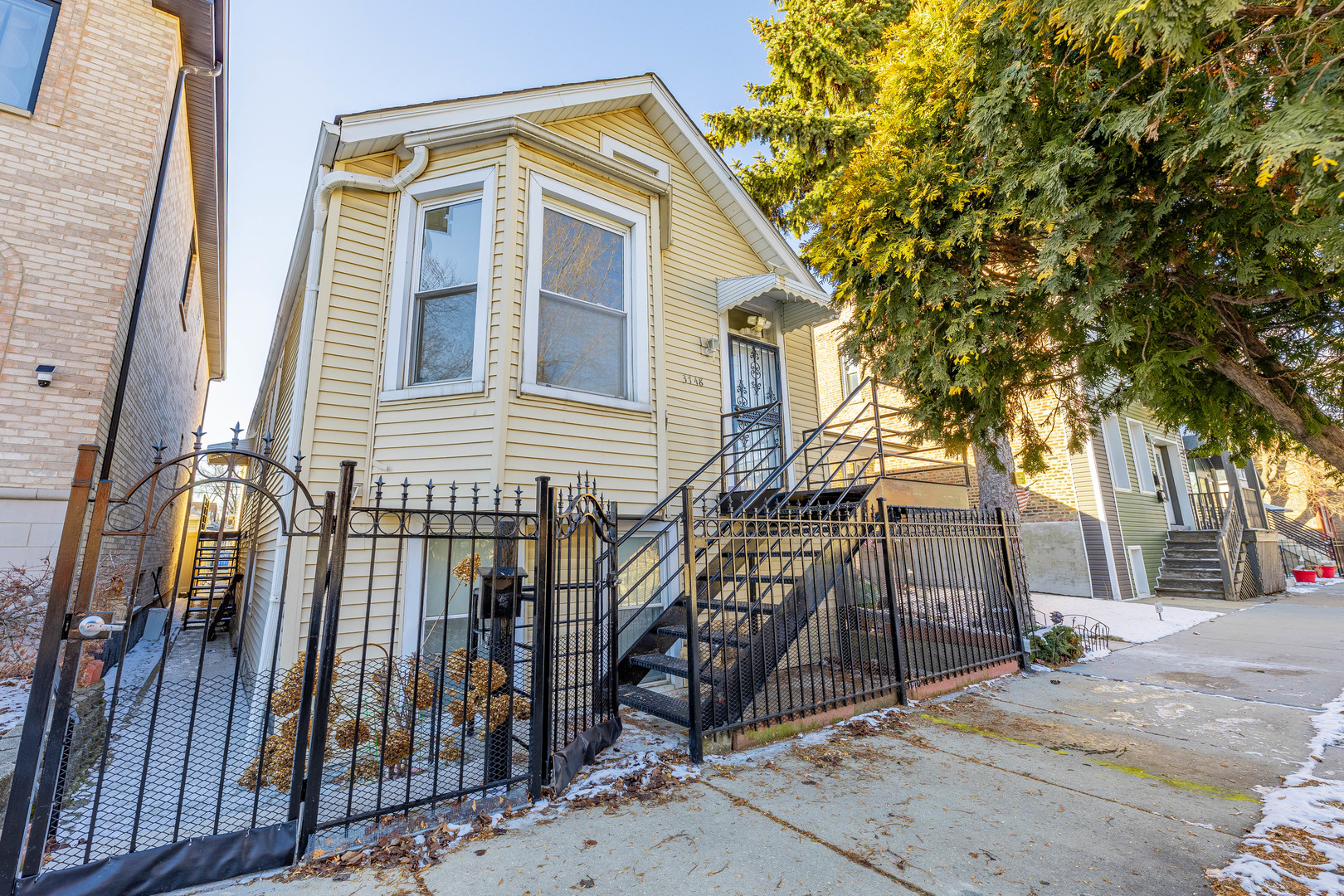3748 S Parnell Avenue Property Photo 1