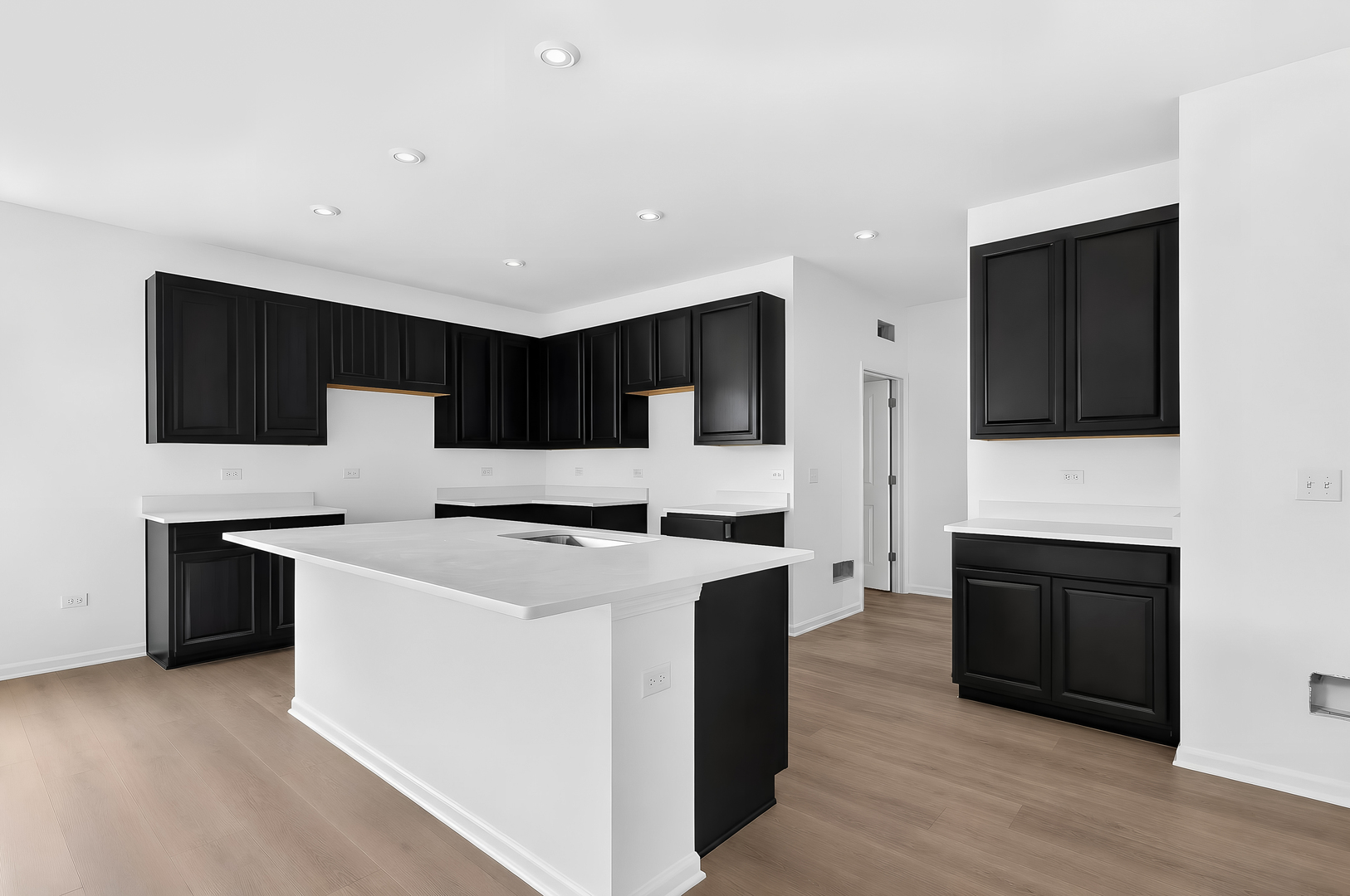2021 Kenilworth Place Property Photo 5